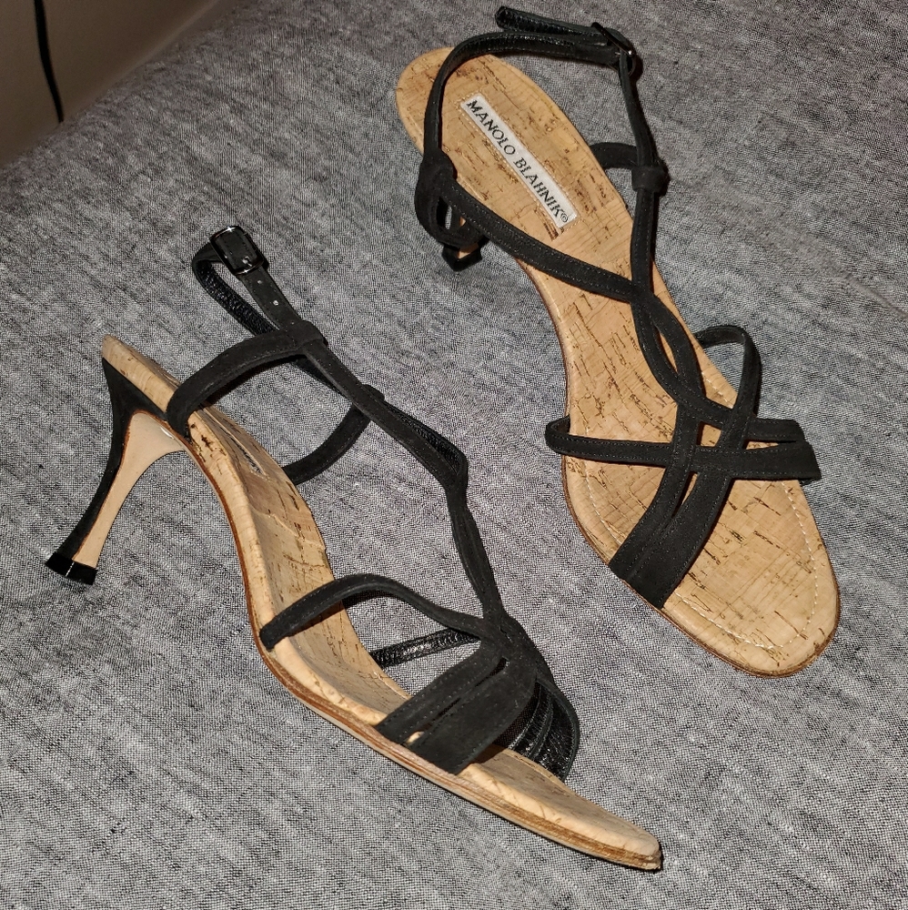 Manolo Blahnik black kitten heels
